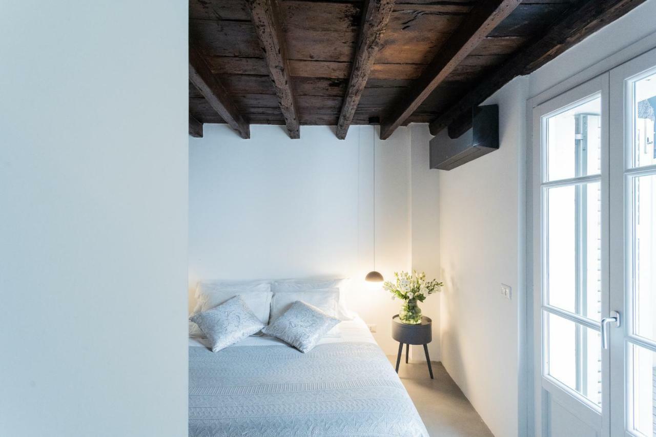 Shades Of Como With Private Terrace By Rent All Комо Экстерьер фото