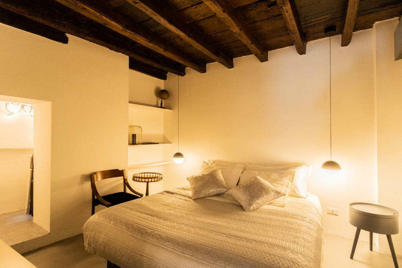 Shades Of Como With Private Terrace By Rent All Комо Экстерьер фото